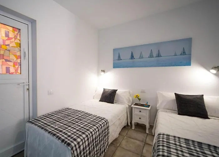 Estudio Parada Baja En Playa Santiago