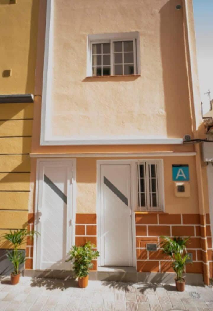 Apartment Estudio Parada Baja En Playa Santiago